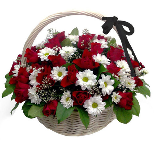 корзина цветов на похороны «Ирпень Роза»